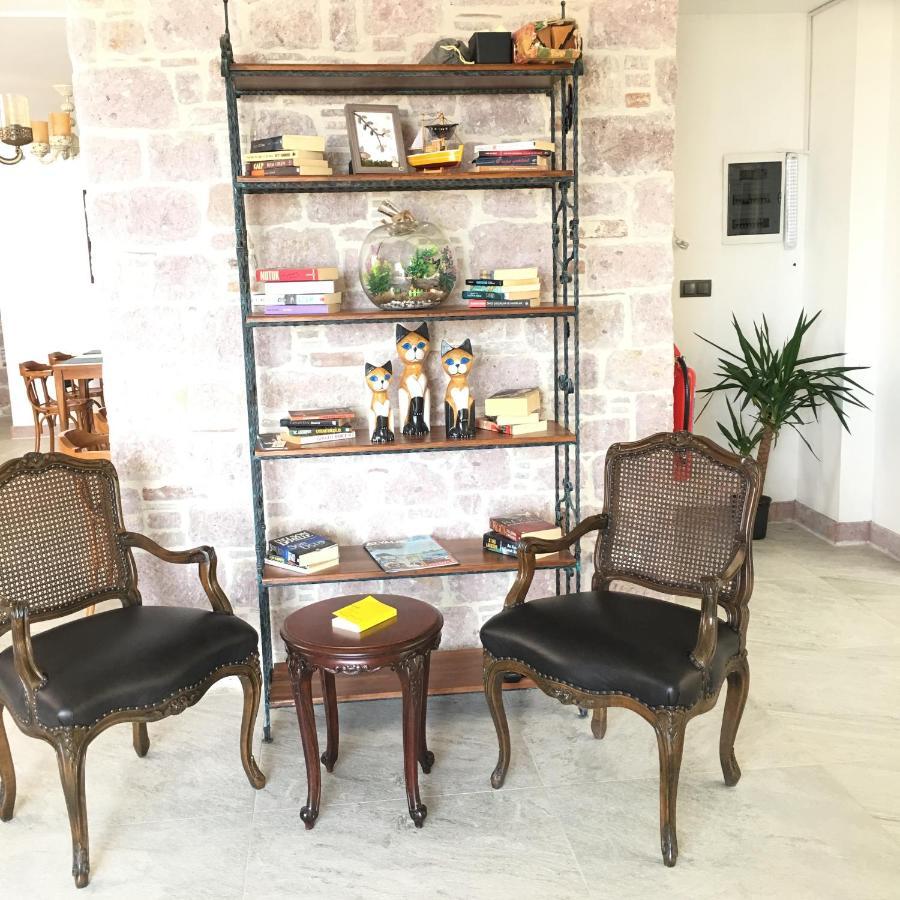 Cunda Mira Butik Otel ไอวาลิค ภายนอก รูปภาพ